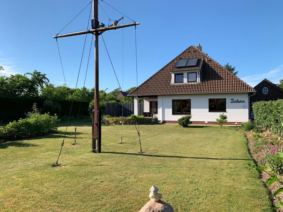 Haus Daheim Lägenhet Utersum Exteriör bild